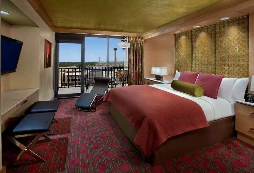 בית מלון כפרי Hilton Palacio Del Rio