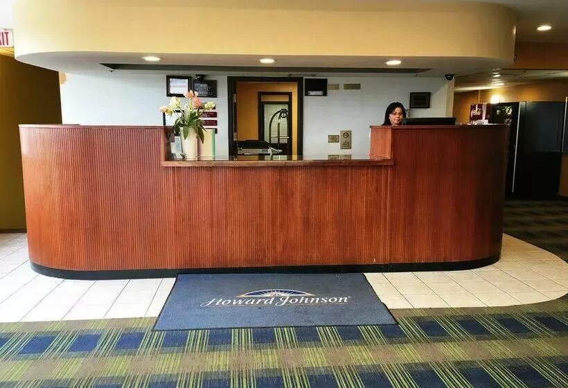 فندق Howard Johnson By Wyndham Denver West