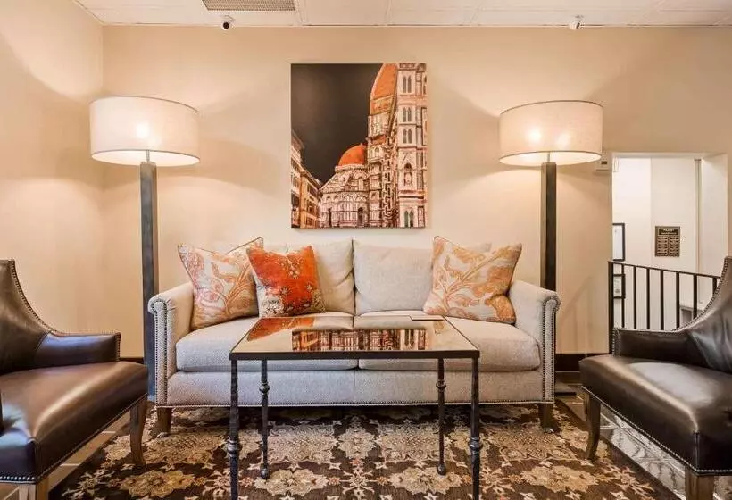 Seville Plaza Hotel, Trademark Collection By Wyndham