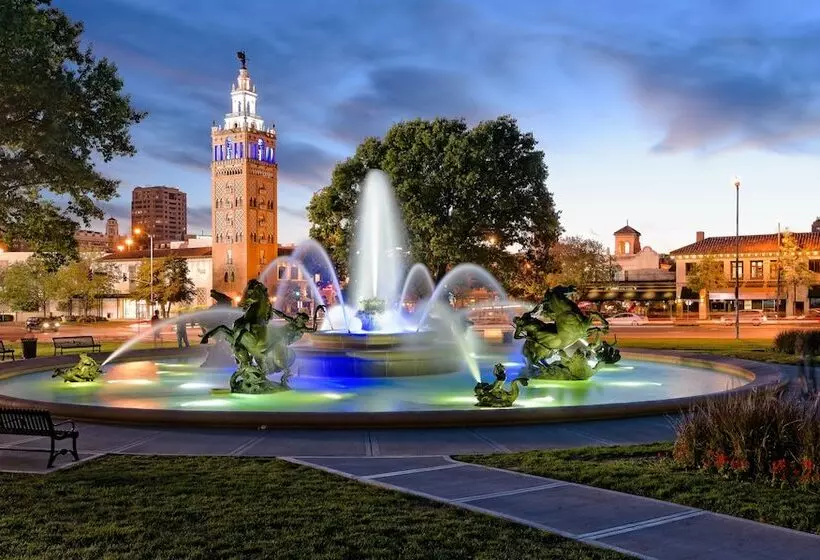 Seville Plaza Hotel, Trademark Collection By Wyndham