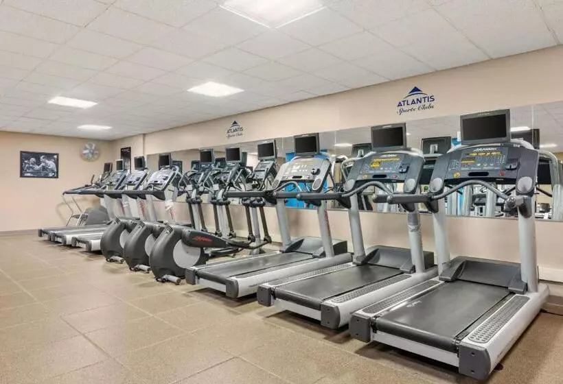 هتل Sheraton Nashua