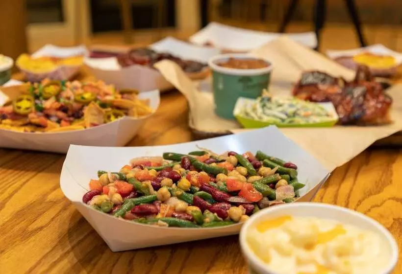 酒店 Outbound Mammoth