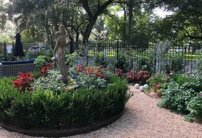 酒店 St. Francisville Inn