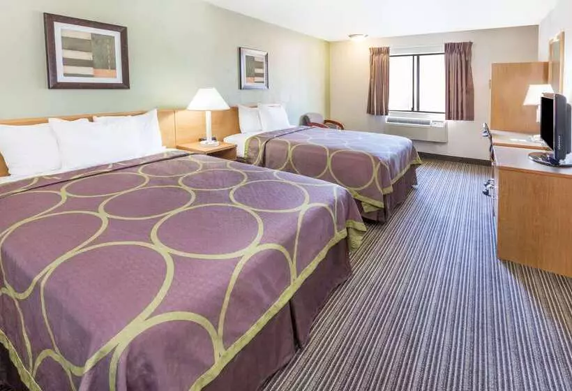 Otel Super 8 By Wyndham Bend