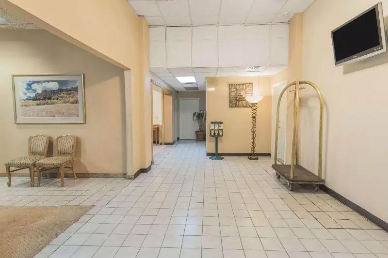 酒店 Super 8 By Wyndham Colo. Sprs. Garden Of The Gods