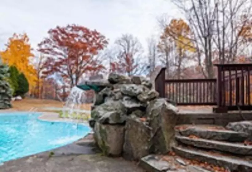 酒店 The Chateau Resort