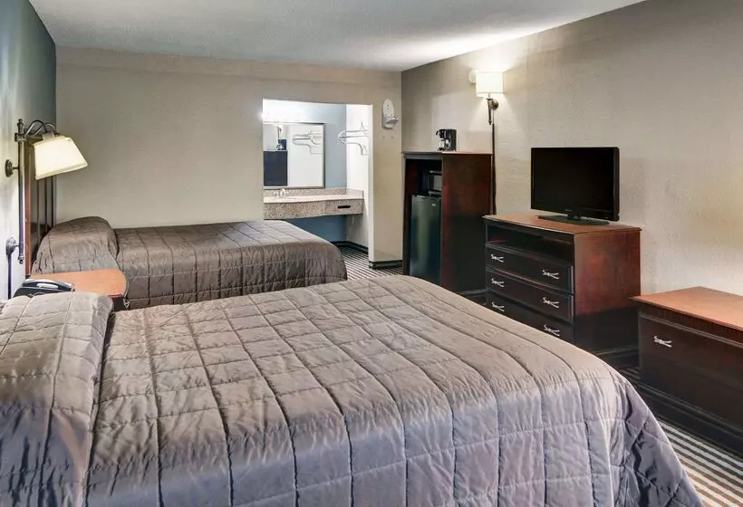 モーテル Loyalty Inn Gainesville