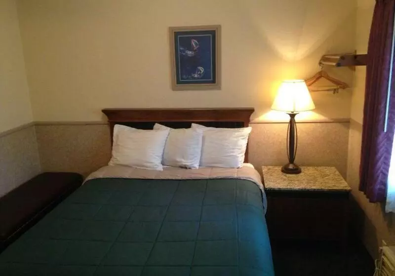 汽车旅馆 Silver Spruce Inn