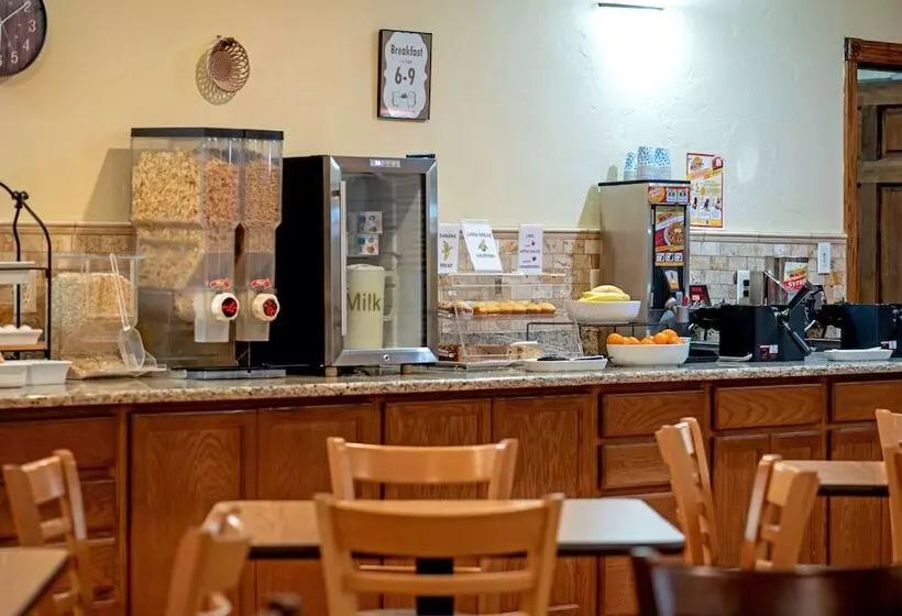 汽车旅馆 Silver Spruce Inn