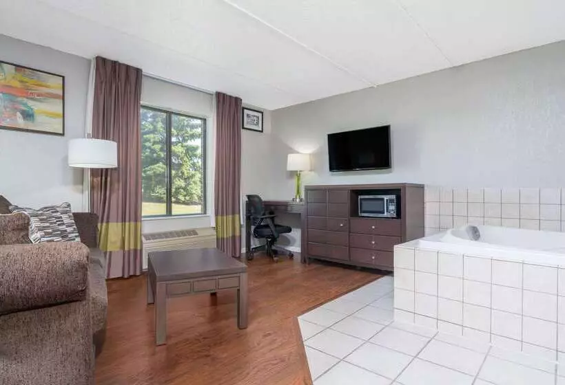 Motel Super 8 By Wyndham Bloomington/airport