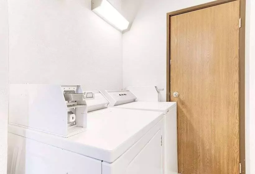 Motel Super 8 By Wyndham Hagerstown I 70