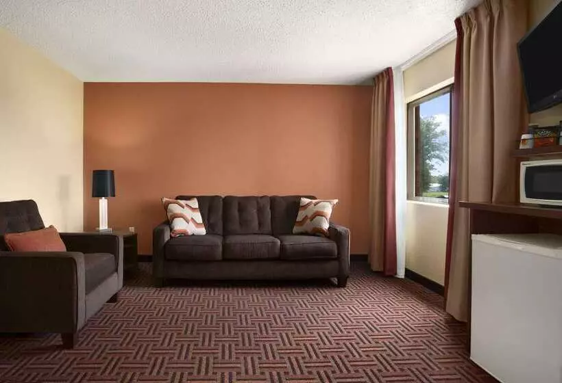 Motel Super 8 By Wyndham Marion