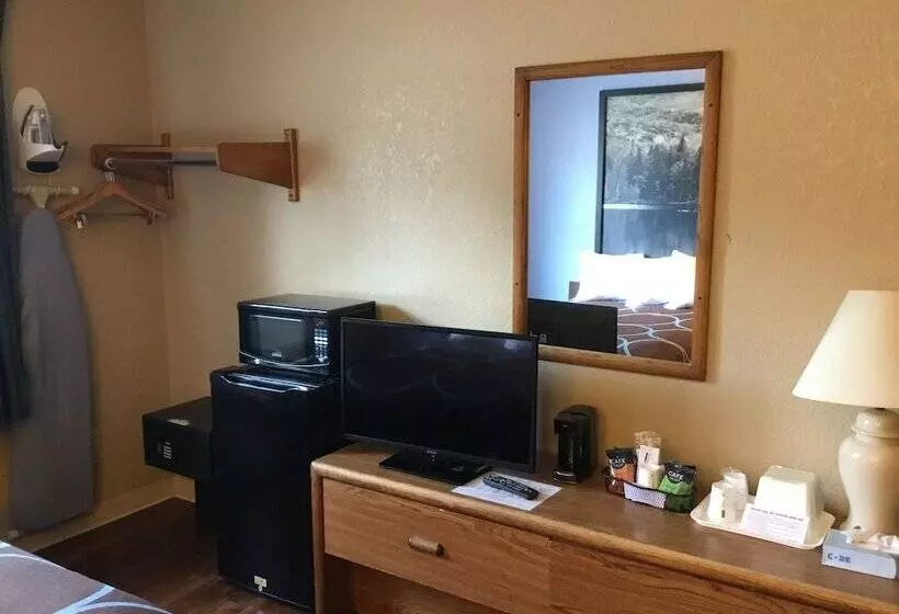 فندق على الطريق Super 8 By Wyndham Newburgh/west Point Stewart Intl Airport