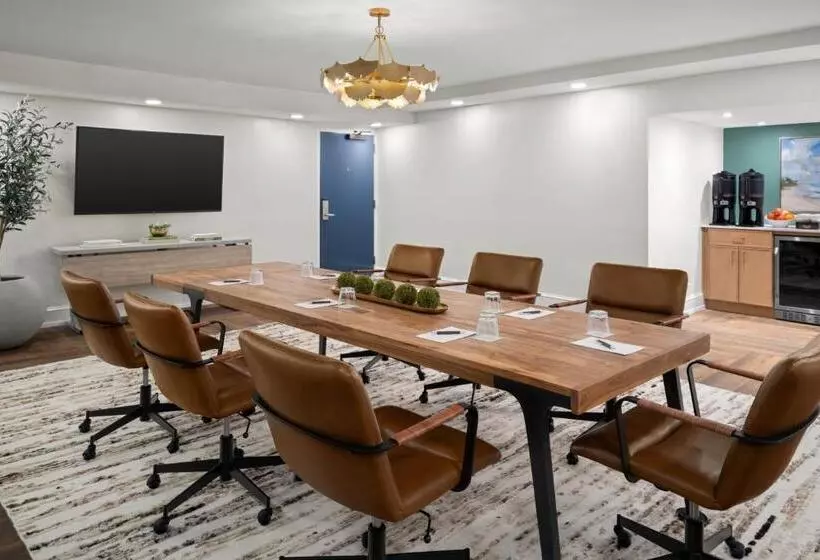 Sheraton Sand Key Resort