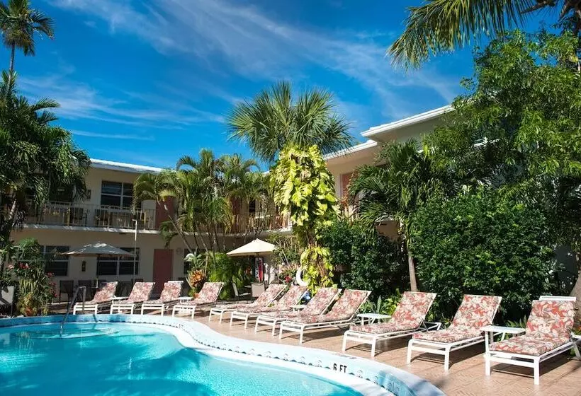 Shore Haven Resort Inn