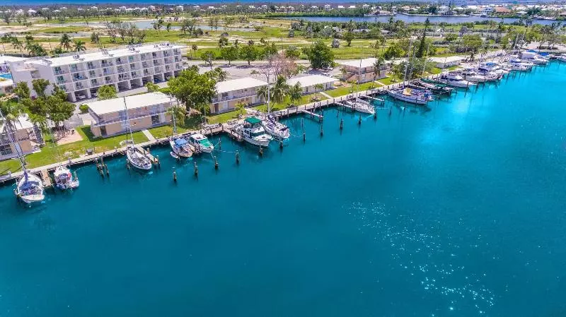 Skipjack Resort & Marina