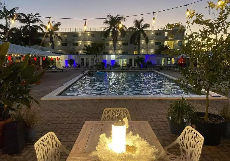 Skipjack Resort & Marina