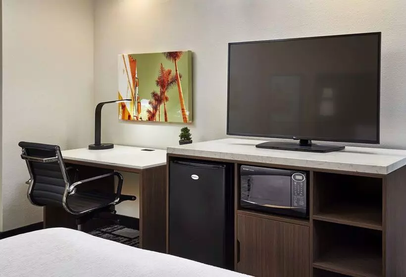 فندق Best Western Plus Meridian Inn & Suites, Anaheim Orange