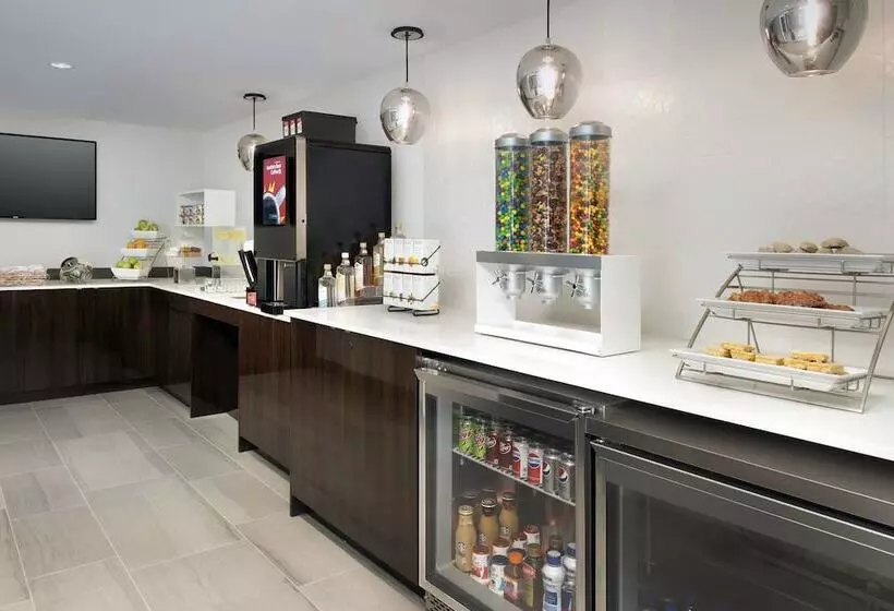 Delta Hotels By Marriott Seattle Everett