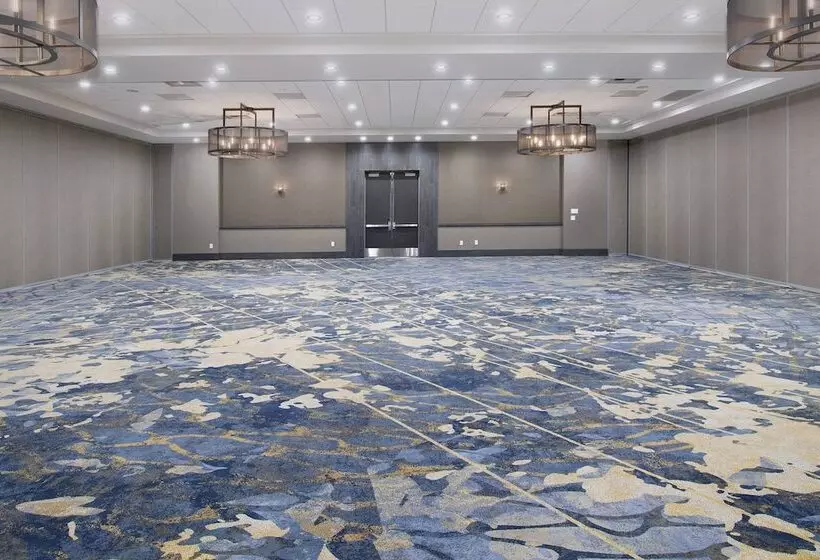 Delta Hotels By Marriott Seattle Everett