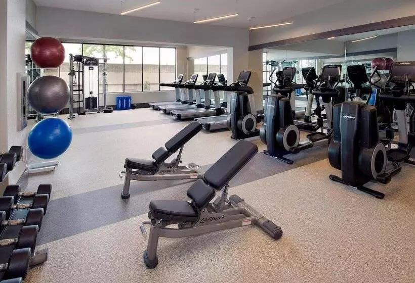 Delta Hotels By Marriott Seattle Everett