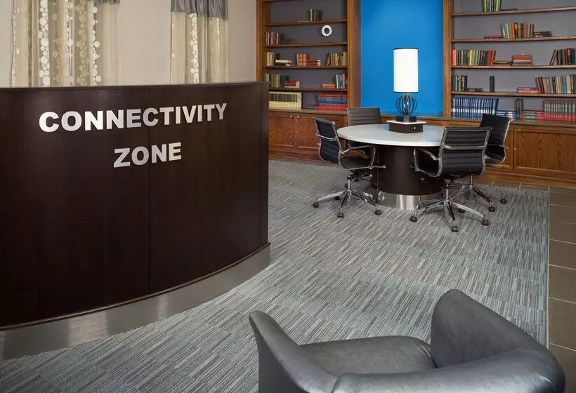 Doubletree By Hilton Hotel Chicago Wood Dale Elk Grove