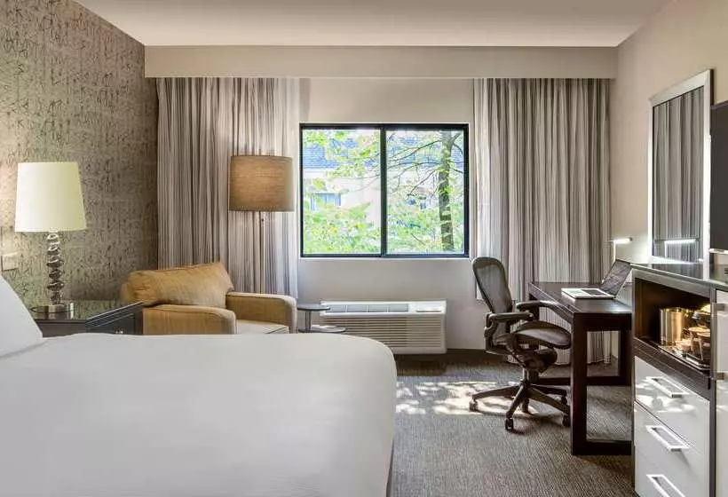 Doubletree By Hilton Hotel Chicago Wood Dale Elk Grove