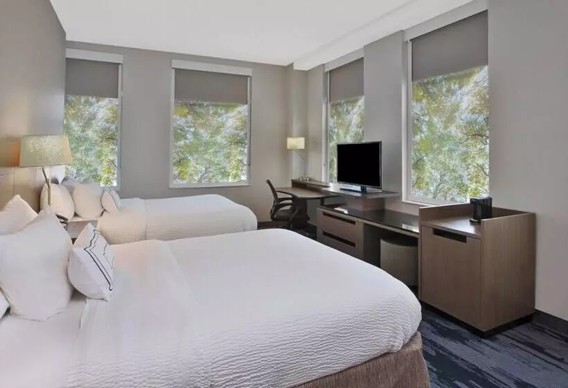 호텔 Fairfield Inn & Suites By Marriott Milwaukee Downtown