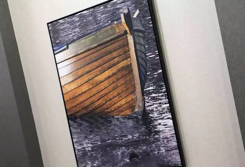 Отель Hilton Mystic