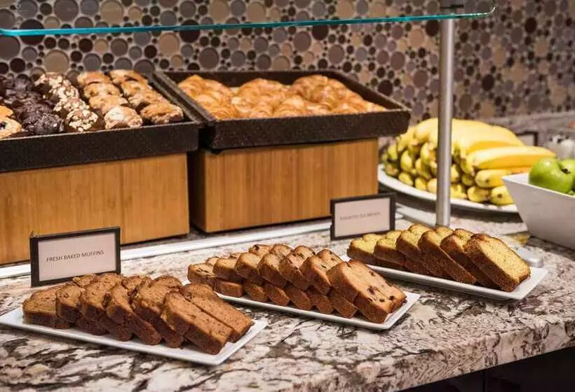 Отель Hilton San Diego Airport/harbor Island