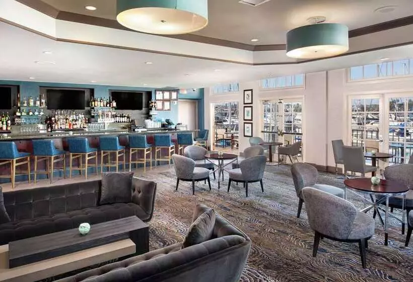 Отель Hilton San Diego Airport/harbor Island