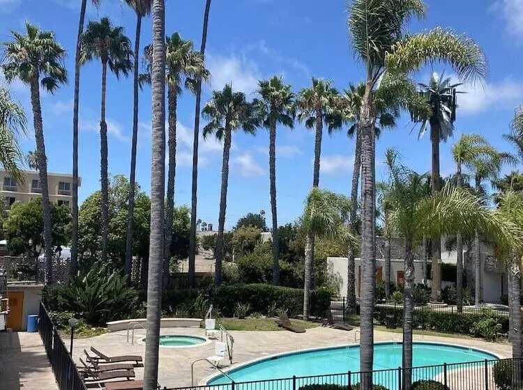 Отель Palmeras Chula Vista