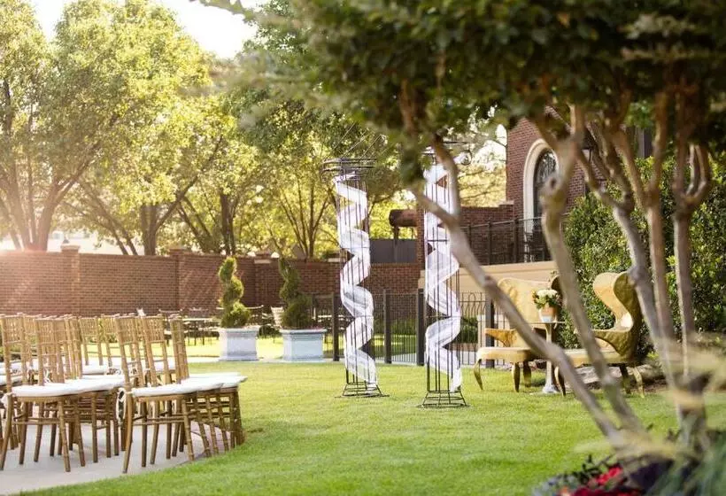 Szálloda Renaissance Waterford Oklahoma City