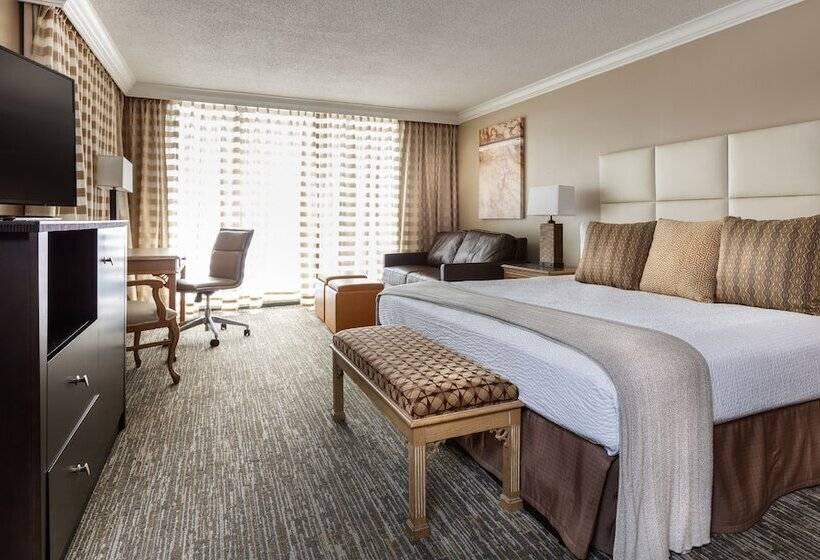 هتل The San Luis Resort Spa & Conference Center