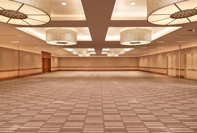 هتل The Westin Galleria Dallas