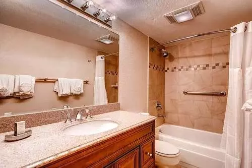 Отель The Wren at Vail 