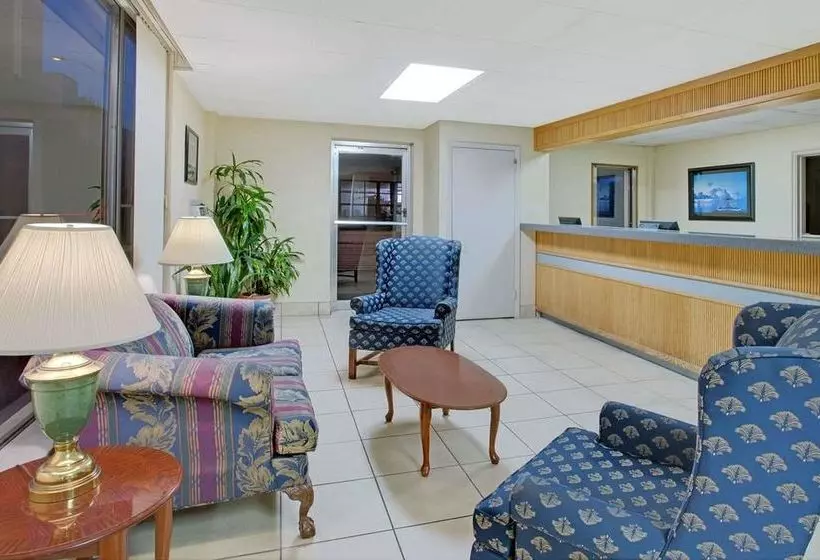 酒店 Travelodge Orlando Downtown Centroplex