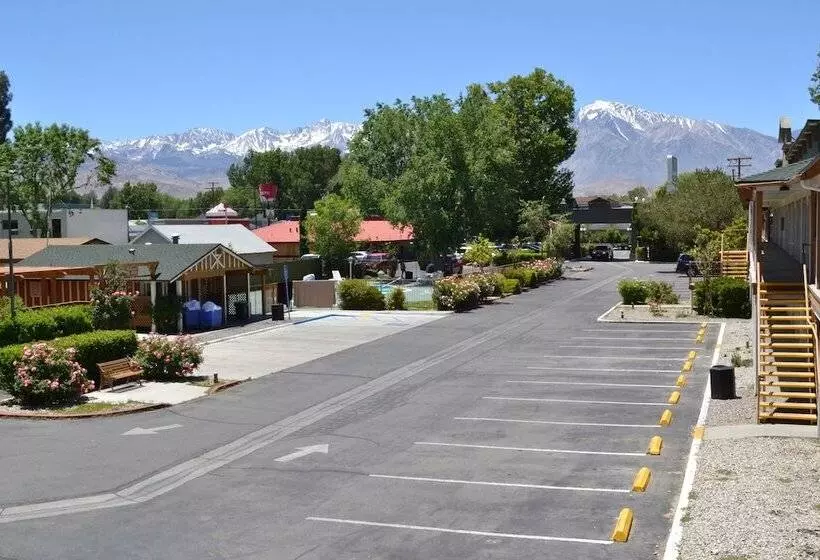 فندق Vagabond Inn Bishop