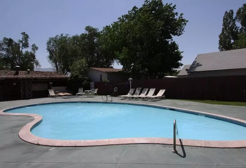 فندق Vagabond Inn Bishop