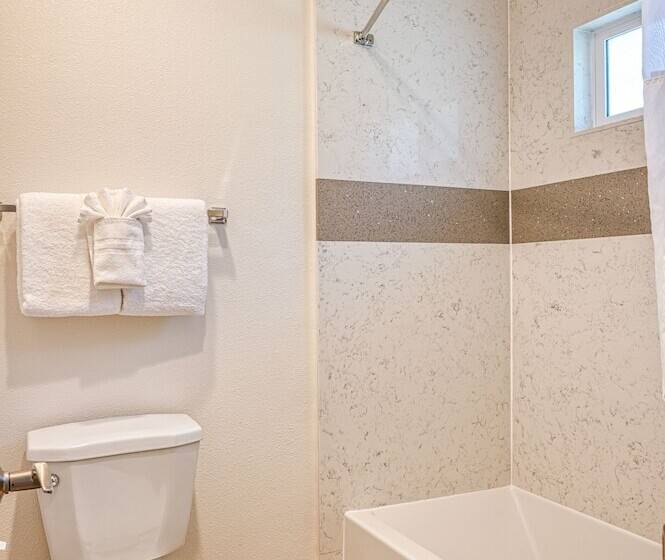 هتل Vagabond Inn San Luis Obispo