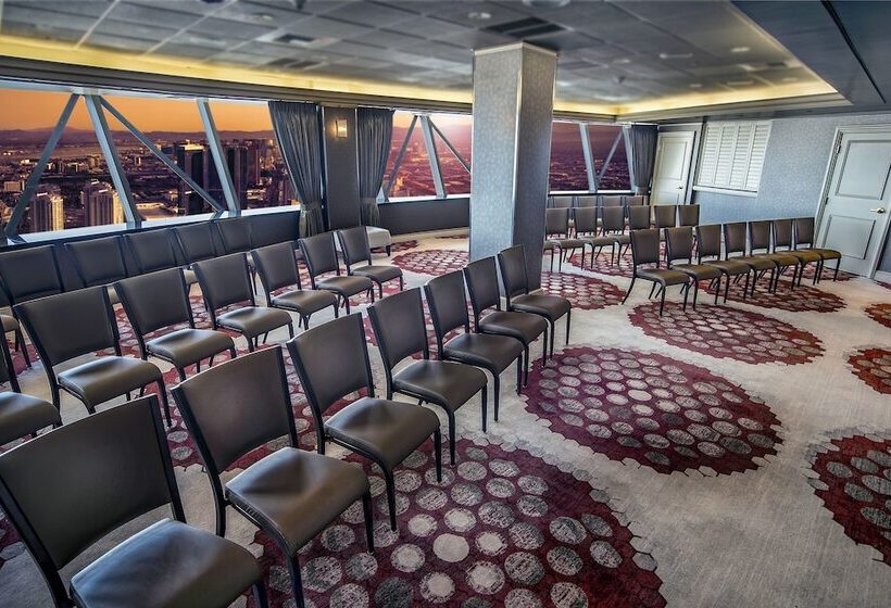 منتجع The Strat Hotel, Casino & Tower