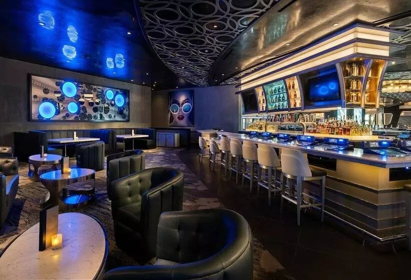 리조트 The Strat Hotel, Casino & Tower