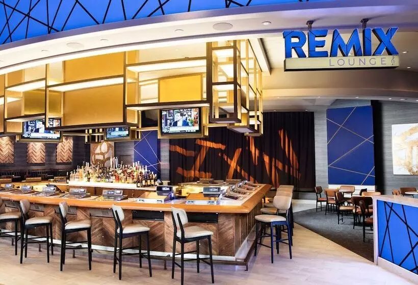 리조트 The Strat Hotel, Casino & Tower