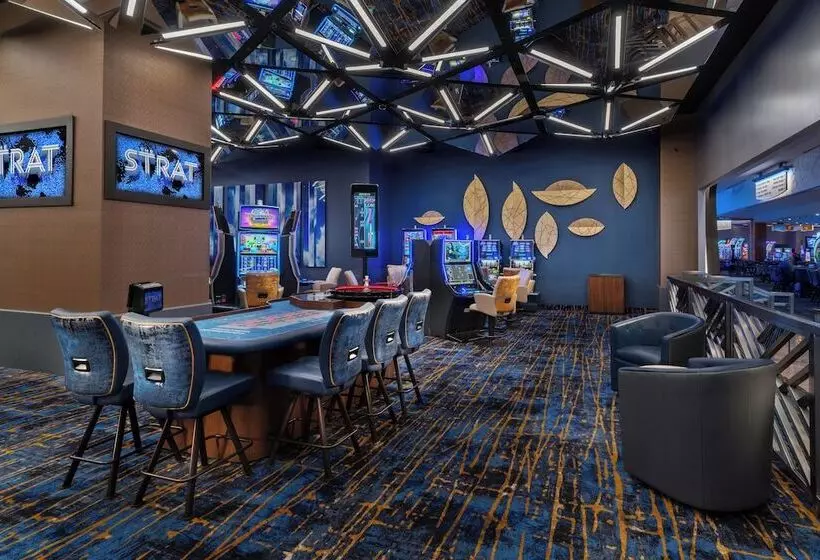 리조트 The Strat Hotel, Casino & Tower