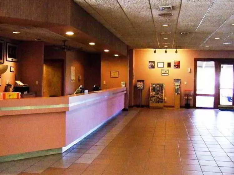 The Seasons Resort Hotel