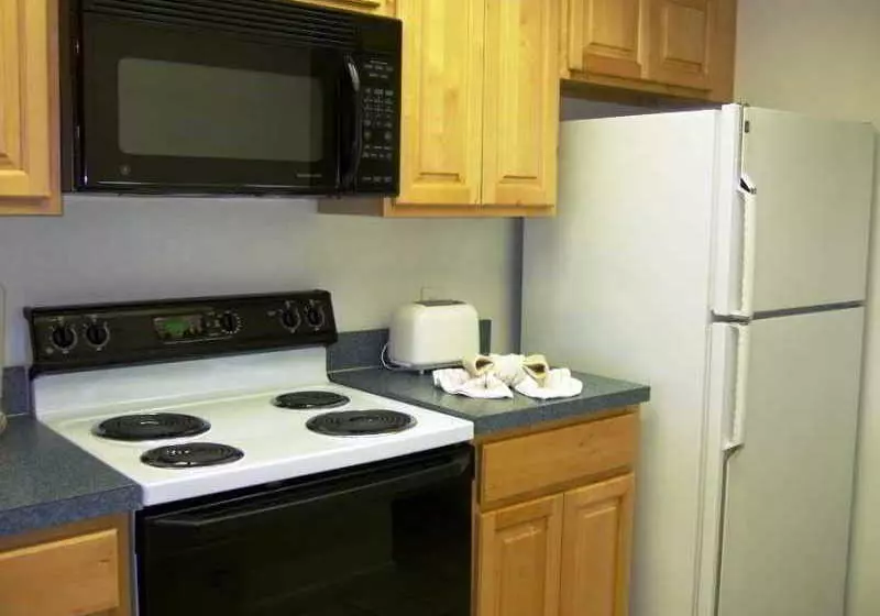 The Seasons Resort Hotel