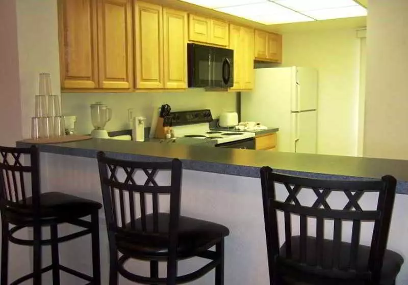 The Seasons Resort Hotel