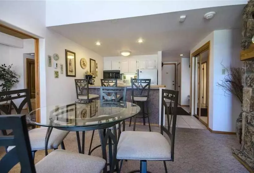 The West Condominiums By Steamboat Resorts