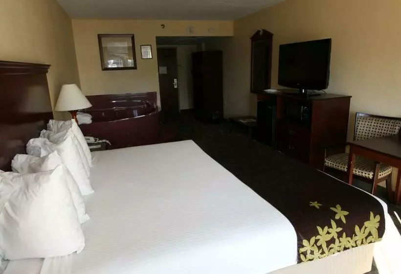 Gold Leaf Hotel Of Dewey