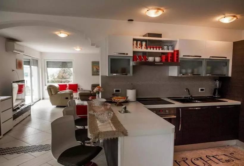 Heart Of Strunjan Apartments Al